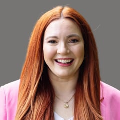Darrah Mugrauer Headshot (2)